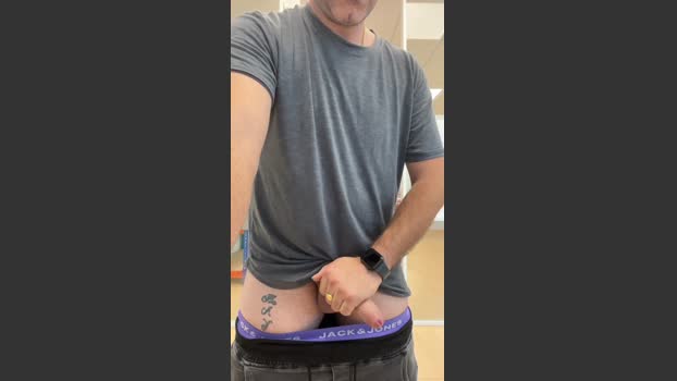 Oskarduro fuckass Webcam SHOW @ Cam4 01-08-2025