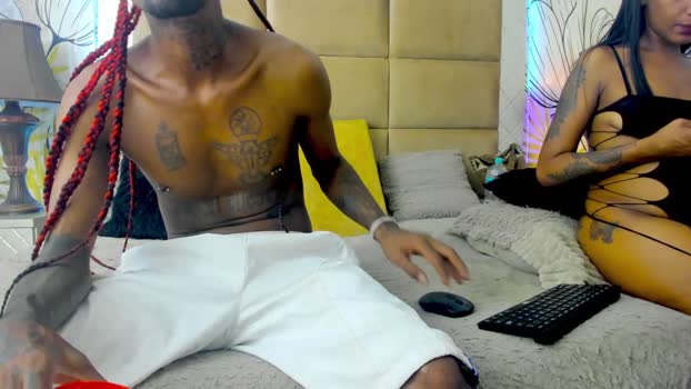 bigblackhottx1 yummy Webcam SHOW @ Cam4 01-08-2025
