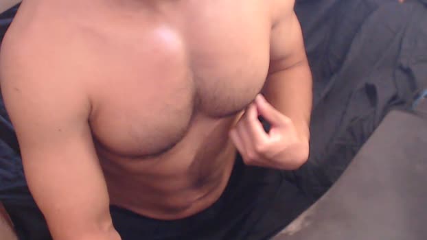 plutobear gay Webcam SHOW @ Cam4 01-08-2025