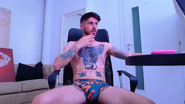 JonahShaw toy Webcam SHOW @ Cam4 04-08-2025