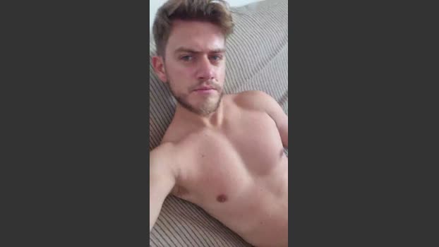 BigE1998 jackoff Webcam SHOW @ Cam4 05-08-2025