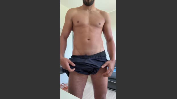 Bottanculo Topless Webcam SHOW @ Cam4 05-08-2025
