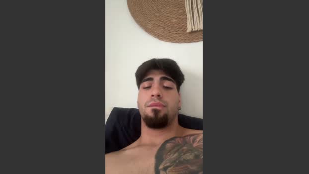 Jovencitobcn21 fingers Webcam SHOW @ Cam4 05-08-2025