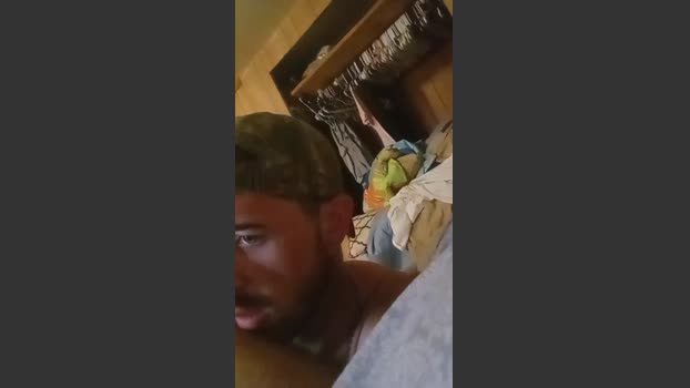 Littleguy25 Topless Webcam SHOW @ Cam4 05-08-2025