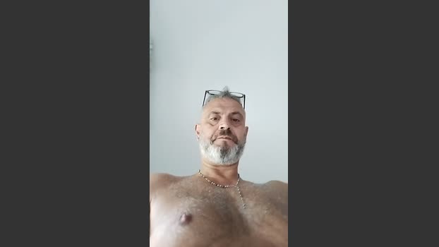 franco__747 juicy Webcam SHOW @ Cam4 05-08-2025