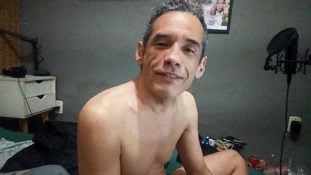 rjsuburbanoxxx Video Webcam SHOW @ Cam4 05-08-2025