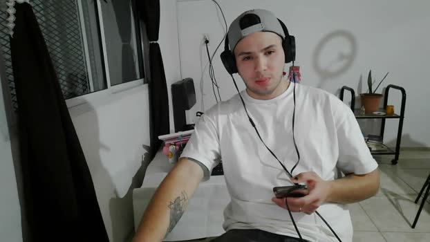 Agustinnn287 Recorded Webcam SHOW @ Cam4 06-08-2025
