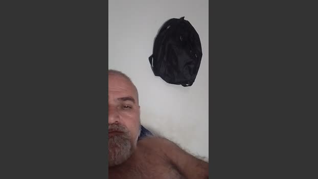 Bearoliverpcd strip Webcam SHOW @ Cam4 05-08-2025