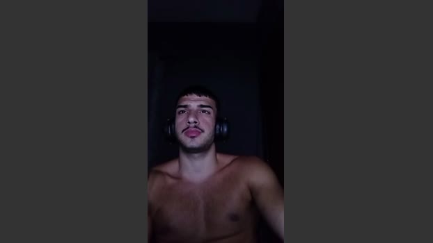 robsonhaha kissing Webcam SHOW @ Cam4 06-08-2025