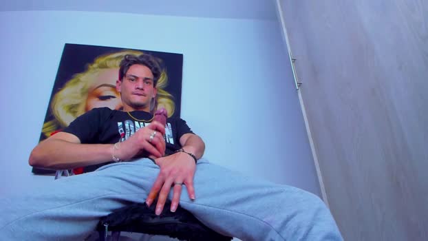 Axel_sex69 ass Webcam SHOW @ Cam4 08-08-2025
