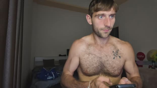 LukeGunn amateur Webcam SHOW @ Cam4 08-08-2025