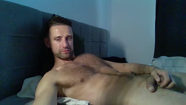hartdickleon yummy Webcam SHOW @ Cam4 09-08-2025