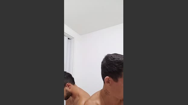 Levi_Henrique spank Webcam SHOW @ Cam4 10-08-2025