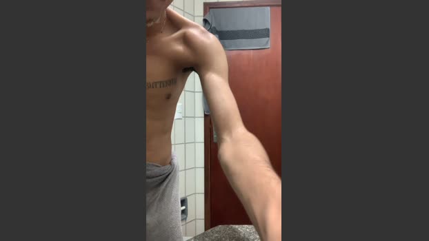 Gustavoalves22 toys Webcam SHOW @ Cam4 11-08-2025