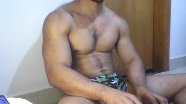 MorenoCarente bigcock Webcam SHOW @ Cam4 12-08-2025