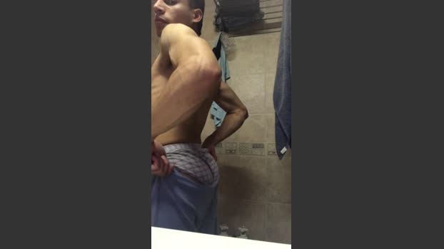 pequeboy_hot dirty Webcam SHOW @ Cam4 14-08-2025