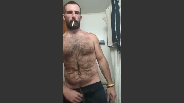 chewy1lb amateur Webcam SHOW @ Cam4 17-08-2025