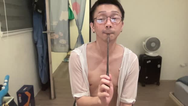 qazwsxedc987 fuckme Webcam SHOW @ Cam4 17-08-2025