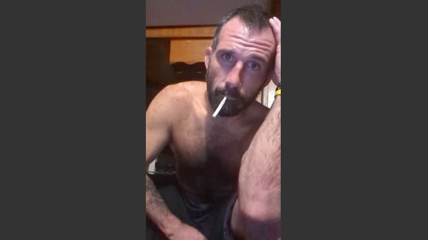 chewy1lb hard Webcam SHOW @ Cam4 18-08-2025