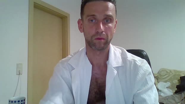 hartdickleon bigload Webcam SHOW @ Cam4 18-08-2025