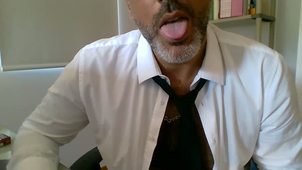 MA2022 kissing Webcam SHOW @ Cam4 22-08-2025