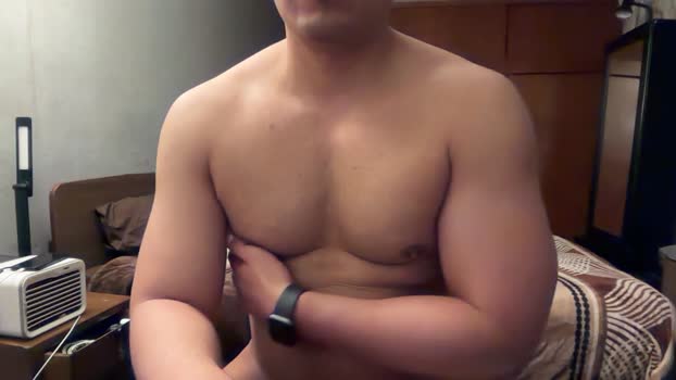 yuenuey Topless Webcam SHOW @ Cam4 27-08-2025