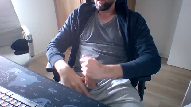 mateuskuera gay Webcam SHOW @ Cam4 28-08-2025