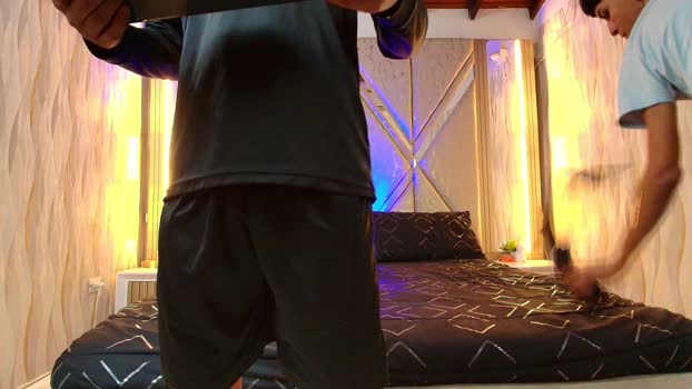 BoySlim2025 spanking Webcam SHOW @ Cam4 01-09-2025
