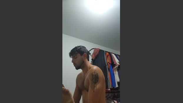 Levi_Henrique blowjob Webcam SHOW @ Cam4 01-09-2025
