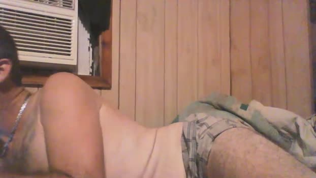 Littleguy25 kissing Webcam SHOW @ Cam4 02-09-2025