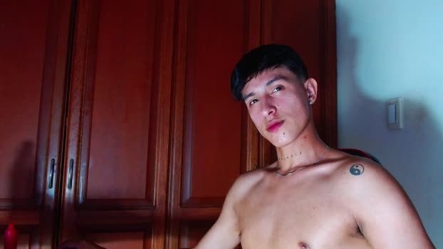 Rowanbig23 kink Webcam SHOW @ Cam4 02-09-2025
