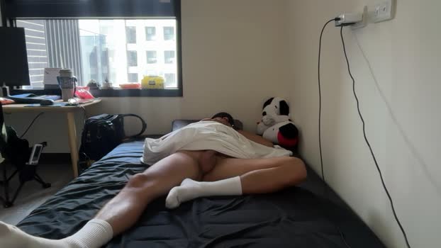jiluncai Topless Webcam SHOW @ Cam4 04-09-2025