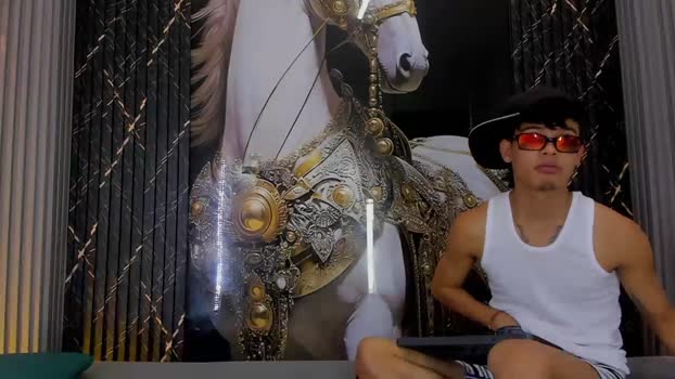 GUSTAVOHOTSEX fingering Webcam SHOW @ Cam4 05-09-2025
