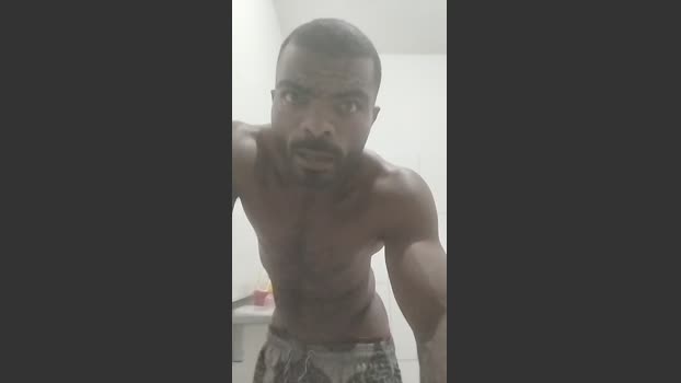 Vidalgo Porn Webcam SHOW @ Cam4 05-09-2025