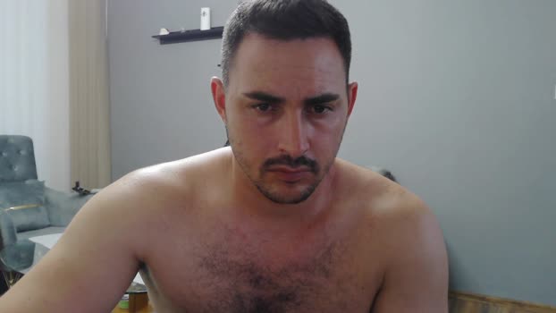 djmute_33 kissing Webcam SHOW @ Cam4 05-09-2025