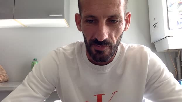 mec762586 sex Webcam SHOW @ Cam4 08-09-2025