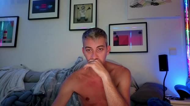 HuGo4K spanking Webcam SHOW @ Cam4 12-09-2025