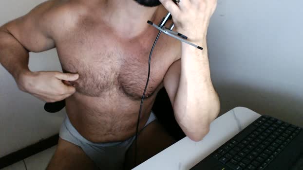 beard_man_sexy Video Webcam SHOW @ Cam4 12-09-2025