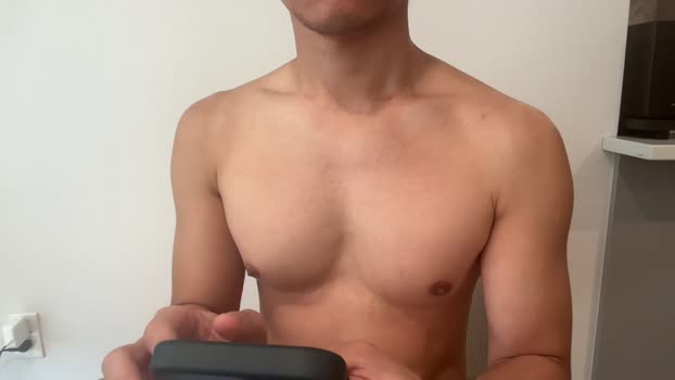 newbenson juicy Webcam SHOW @ Cam4 12-09-2025