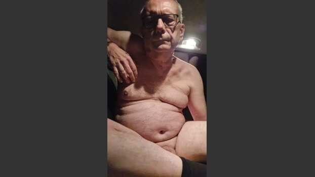 taxidancer1 juicy Webcam SHOW @ Cam4 12-09-2025