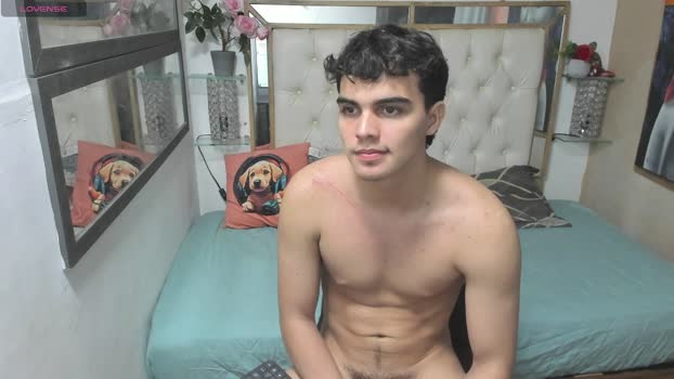 heiker_ Cam Webcam SHOW @ Cam4 15-09-2025