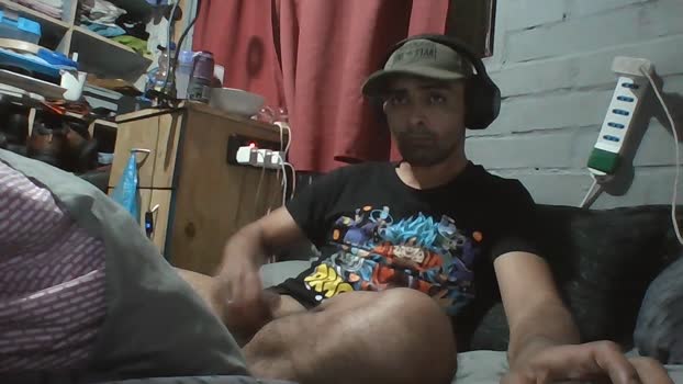 tavitho31 show Webcam SHOW @ Cam4 16-09-2025