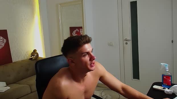 MaxKaidenn naked Webcam SHOW @ Cam4 17-09-2025