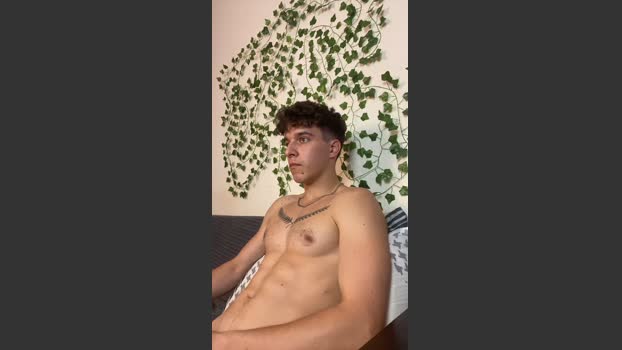 bravo_maestro kissing Webcam SHOW @ Cam4 16-09-2025