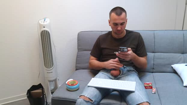 Jeansjunge96 bigload Webcam SHOW @ Cam4 18-09-2025