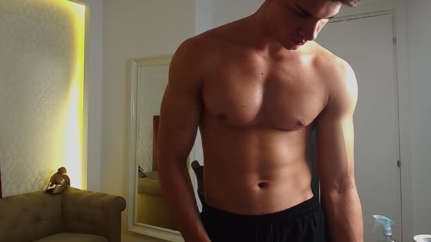 MaxKaidenn fingers Webcam SHOW @ Cam4 18-09-2025