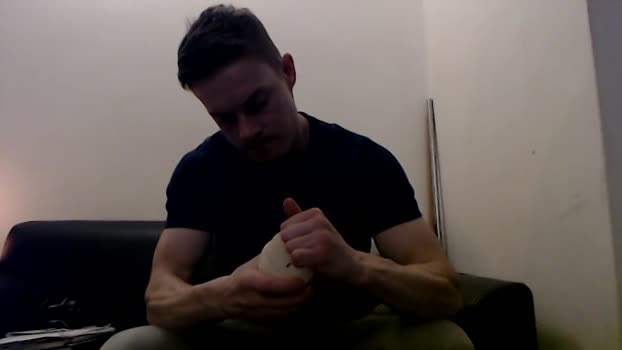 fenrir__hot gay Webcam SHOW @ Cam4 17-09-2025