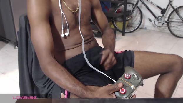 BenthBlack1 lick Webcam SHOW @ Cam4 19-09-2025
