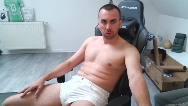 Jeansjunge96 wank Webcam SHOW @ Cam4 20-09-2025