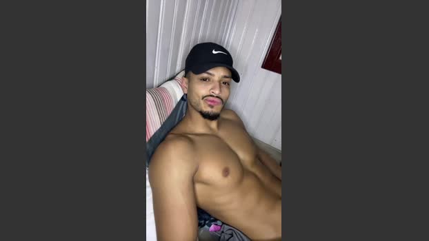 Tomtresor gay Webcam SHOW @ Cam4 19-09-2025